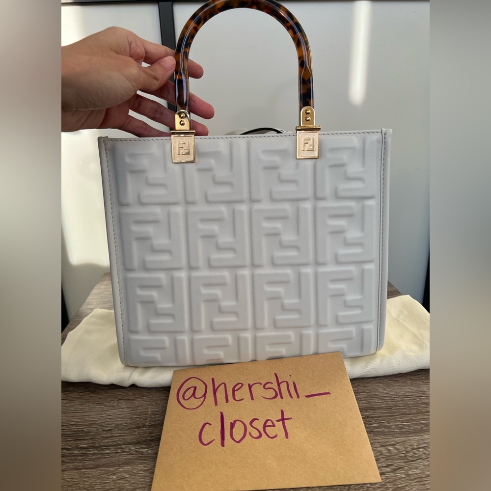 NEW Authentic Fendi Vitello Small Zucca Sunshine White Tote Leather - Picture 9 of 11